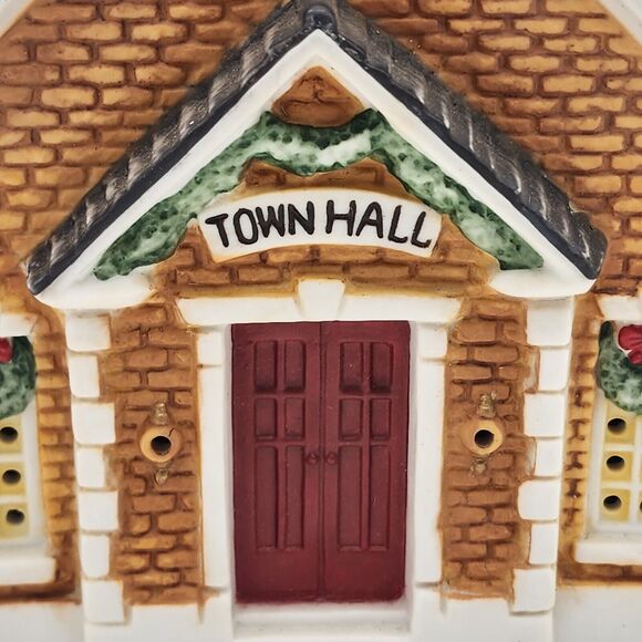 Thomas Kinkade Illuminated Town Hall St. Nicholas Circle Collection VTG 1993 - Picture 15 of 16
